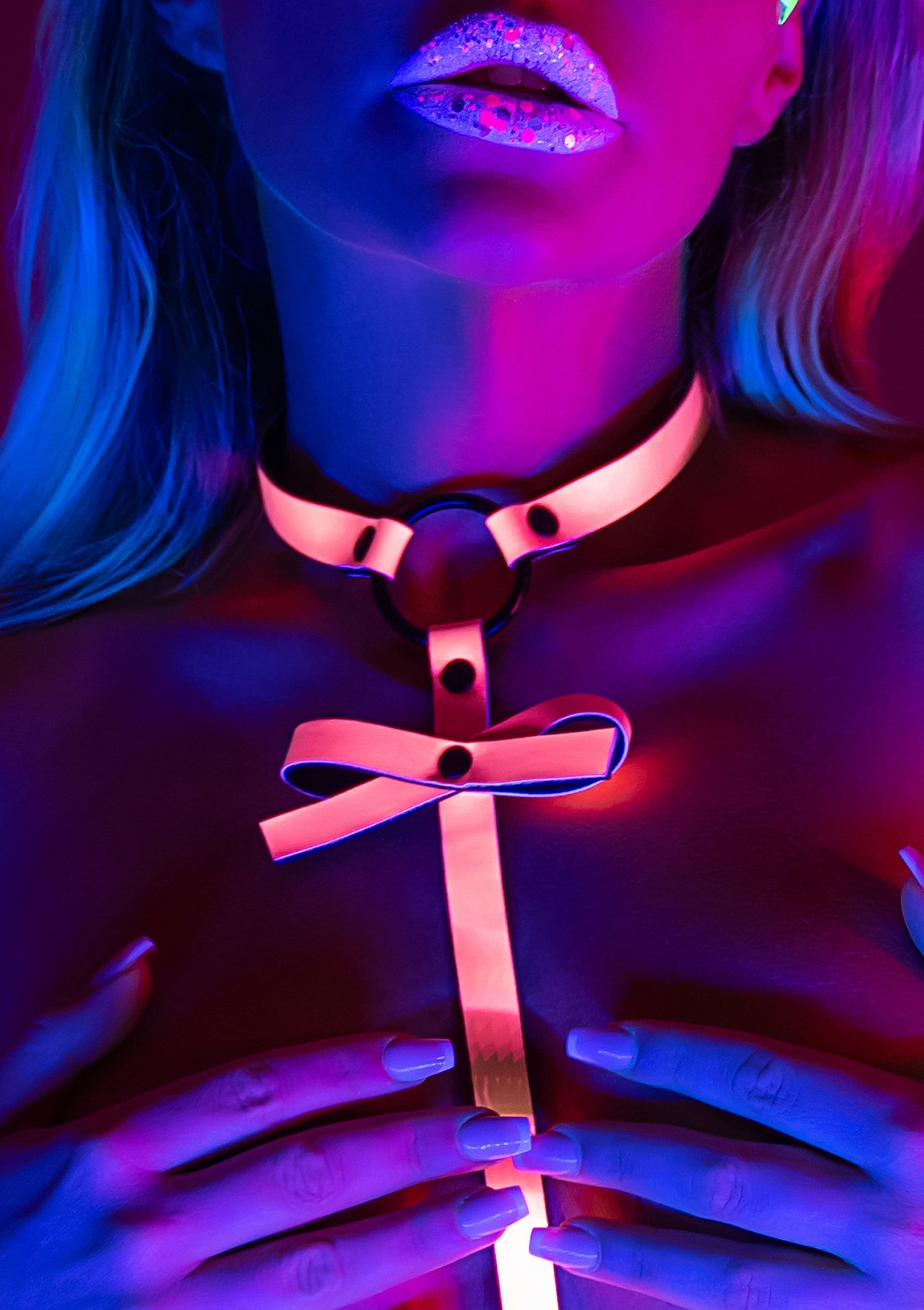 17210 taboom glow in the dark seductive harness with bow