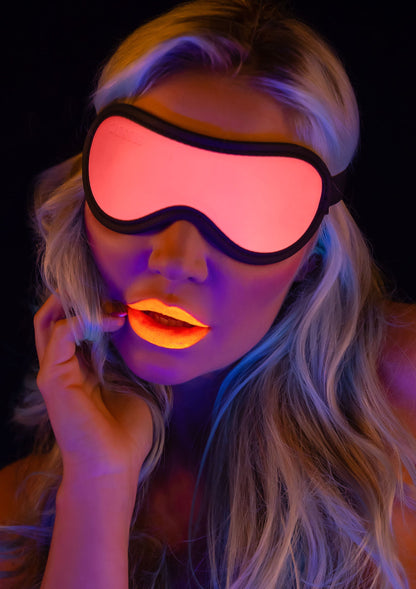 17202 taboom glow in the dark blindfold