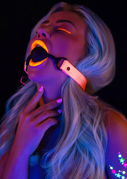 17203 taboom glow in the dark ball gag