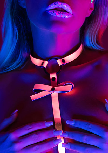17210 taboom glow in the dark seductive harness with bow
