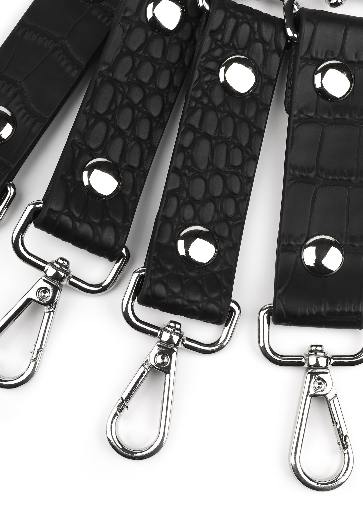 Croc-Embossed Hogtie