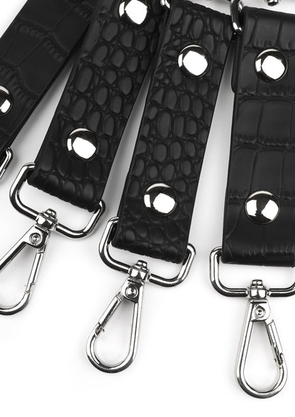 Croc-Embossed Hogtie