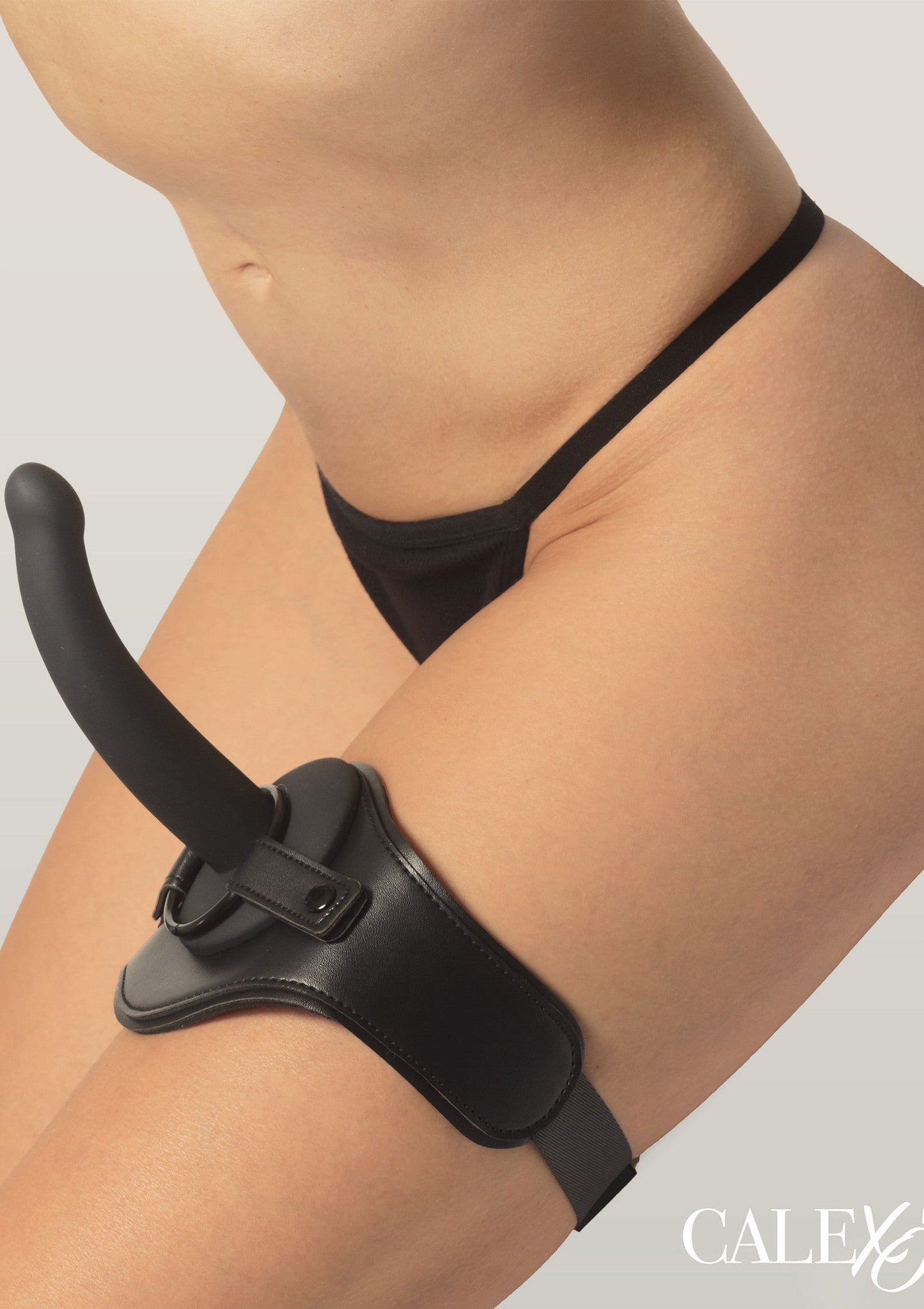 27616 calexotics onyxxx thigh strap silicone probe
