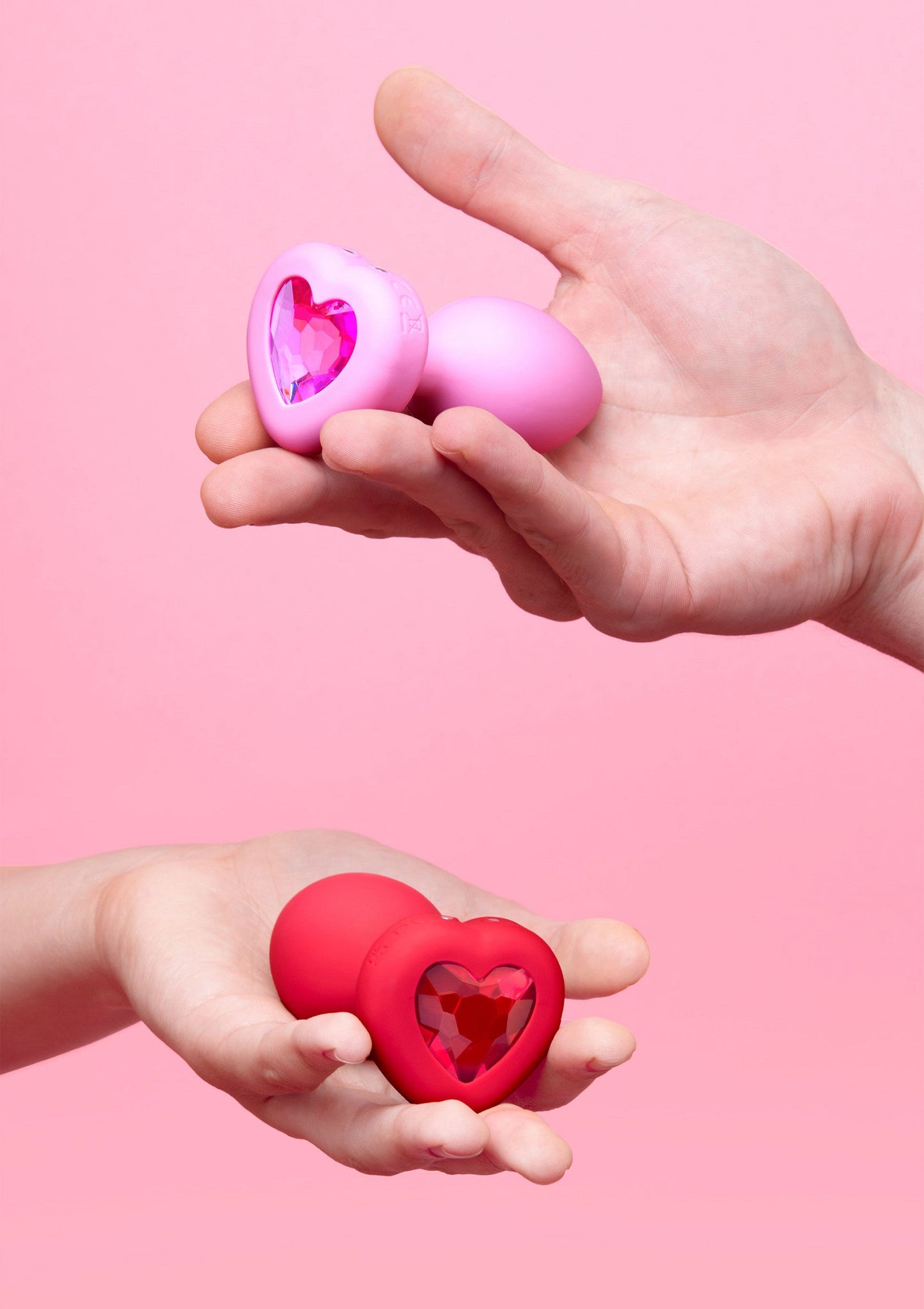 35454 b vibe vibr heart plug sm